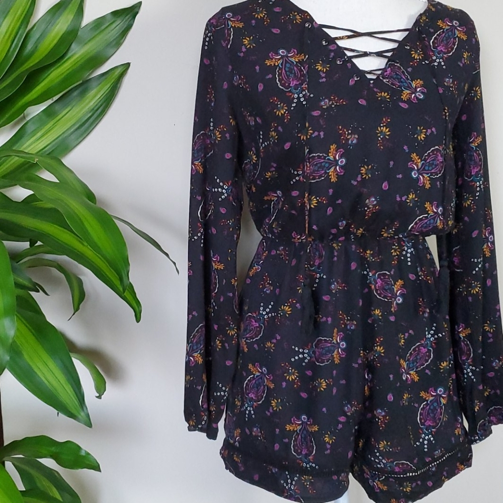 Black Romper - Picture 1 of 10